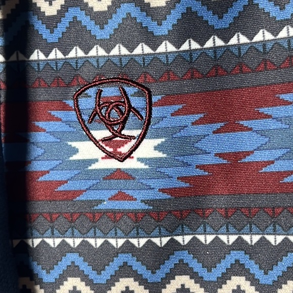 Ariat tek cold series conquest  printed hoodie size small - Picture 10 of 10